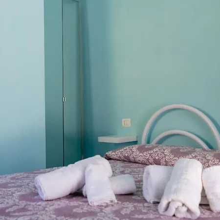 Bed & Breakfast El Marinero 3*