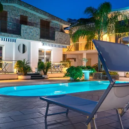 Bed & Breakfast El Marinero 3*