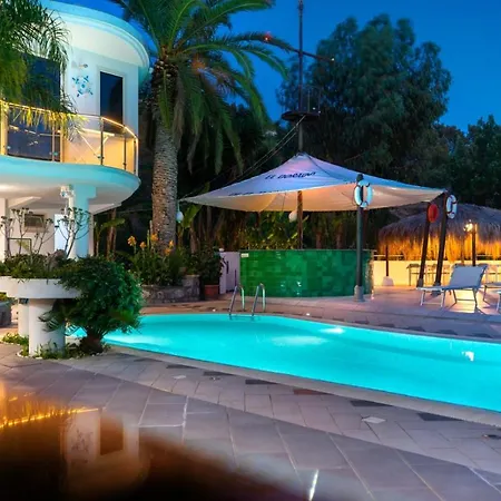 El Marinero Bed & Breakfast 3*