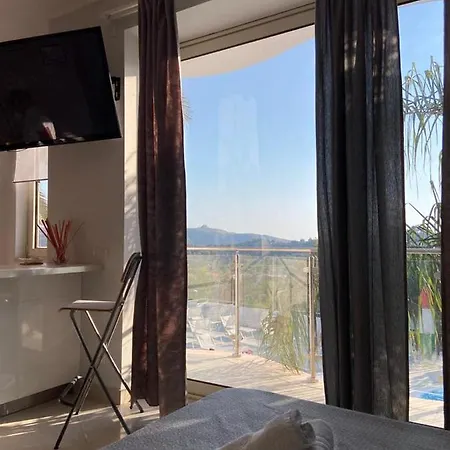 El Marinero Bed & Breakfast